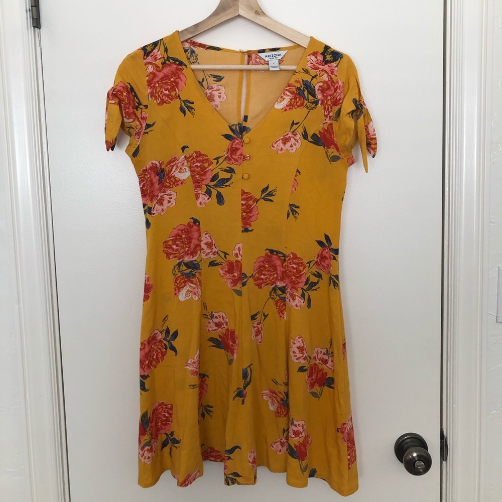 Women’s Yellow Floral Dress